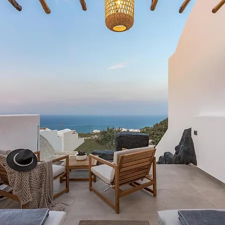 23 Smart Villa Imerovigli (Santorini)