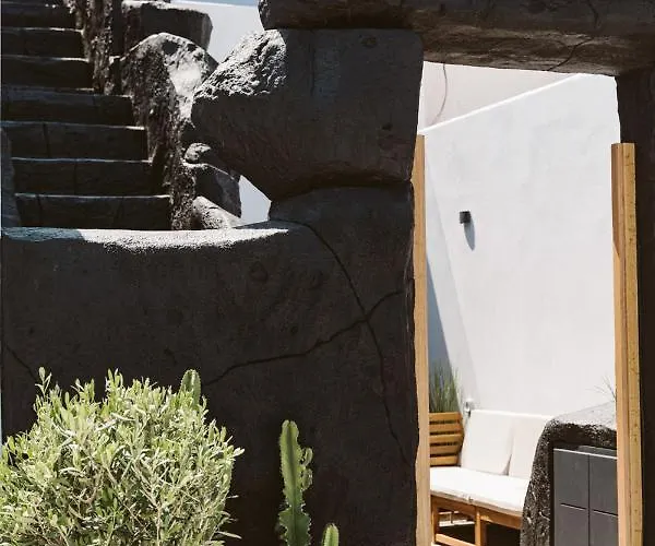 Villa 23 Smart Imerovigli (Santorini)