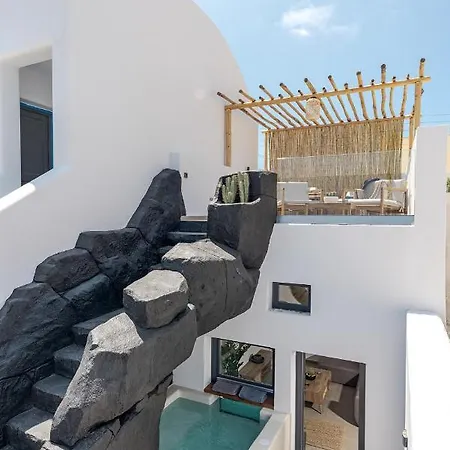 23 Smart Imerovigli (Santorini)