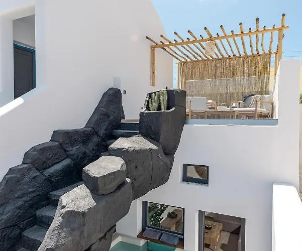 23 Smart Imerovigli (Santorini)