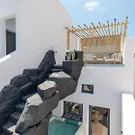 23 Smart Imerovigli (Santorini)