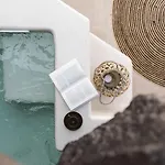 23 Smart Villa Imerovigli (Santorini)